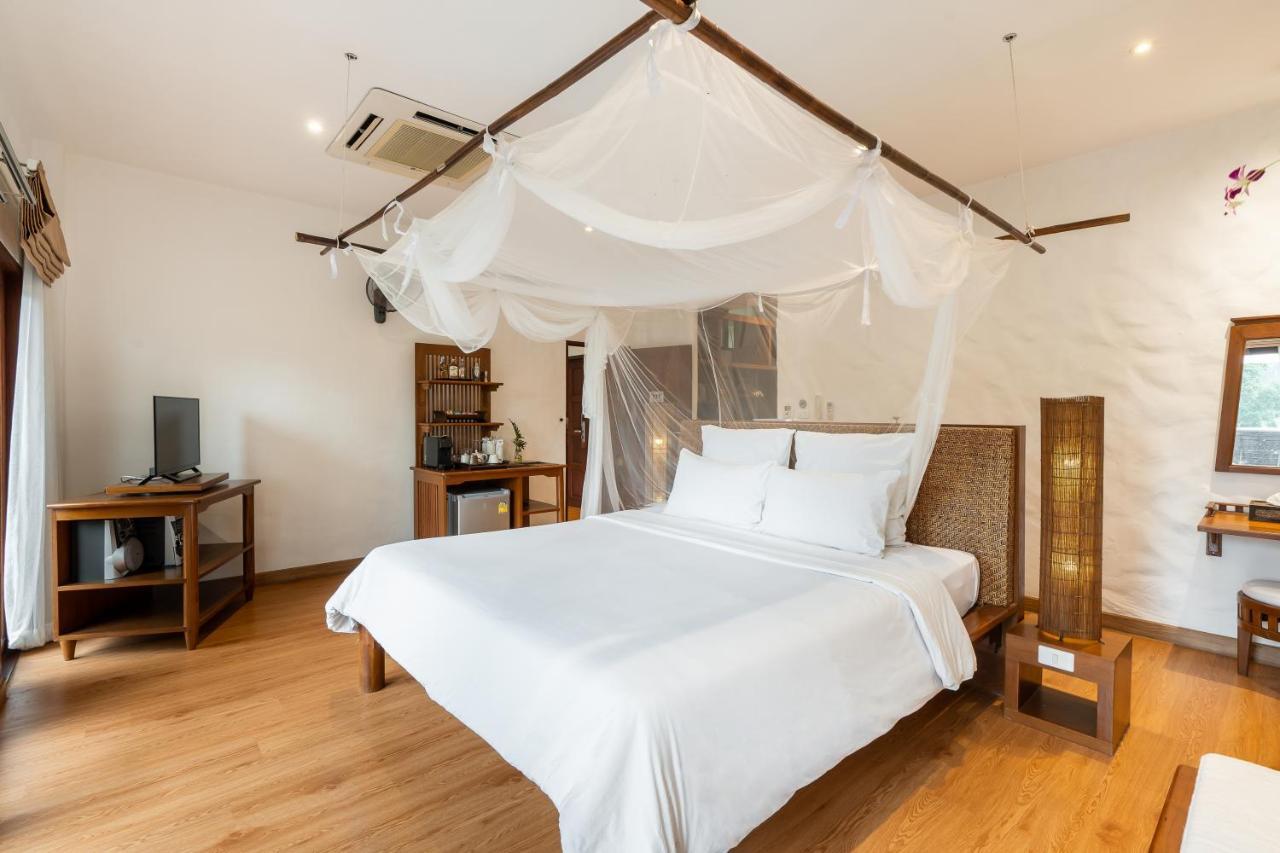 The Legend Chiang Rai Boutique River Resort & Spa Exterior photo